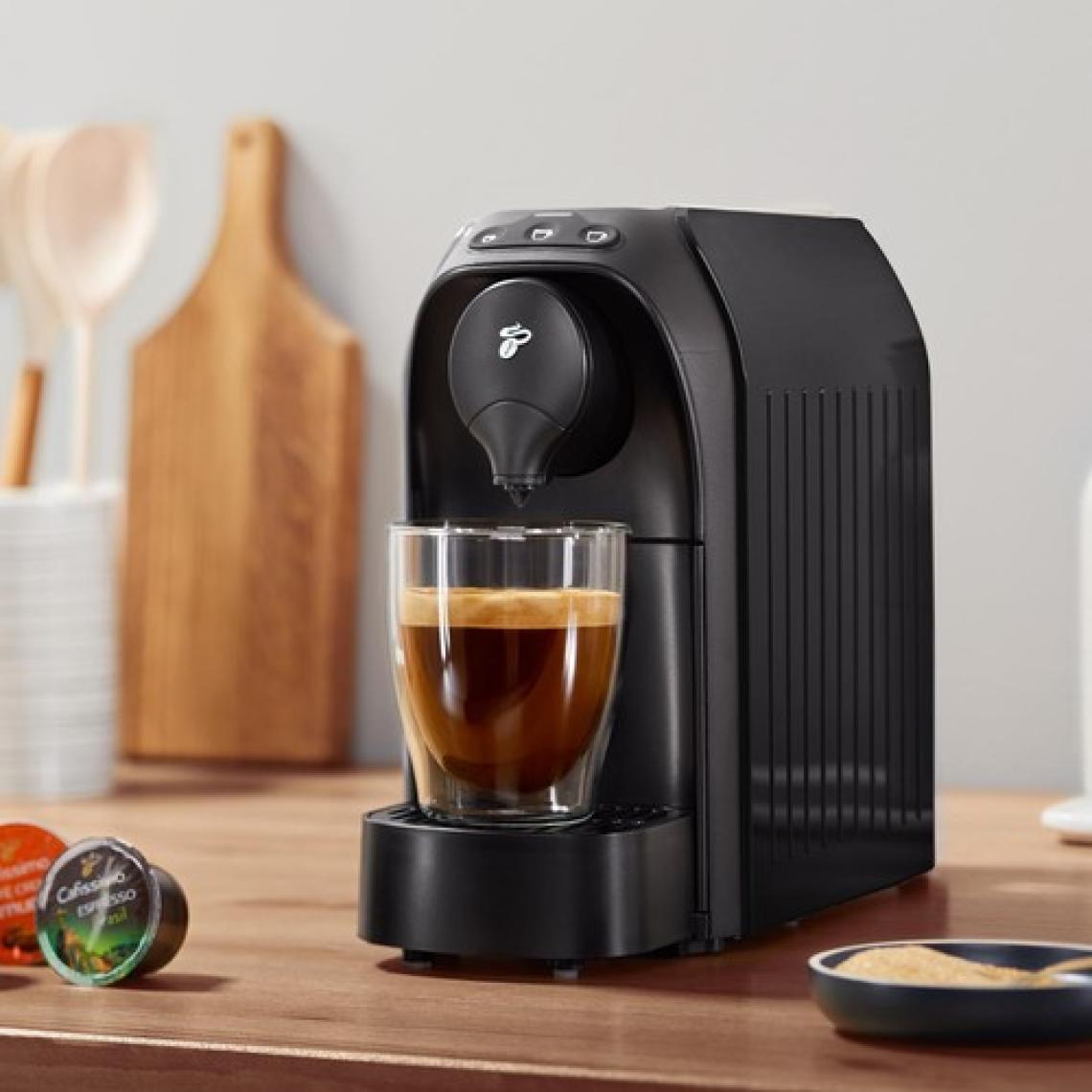 Tchibo Cafissimo Easy Kapsüllü Kahve Makinesi - Siyah
