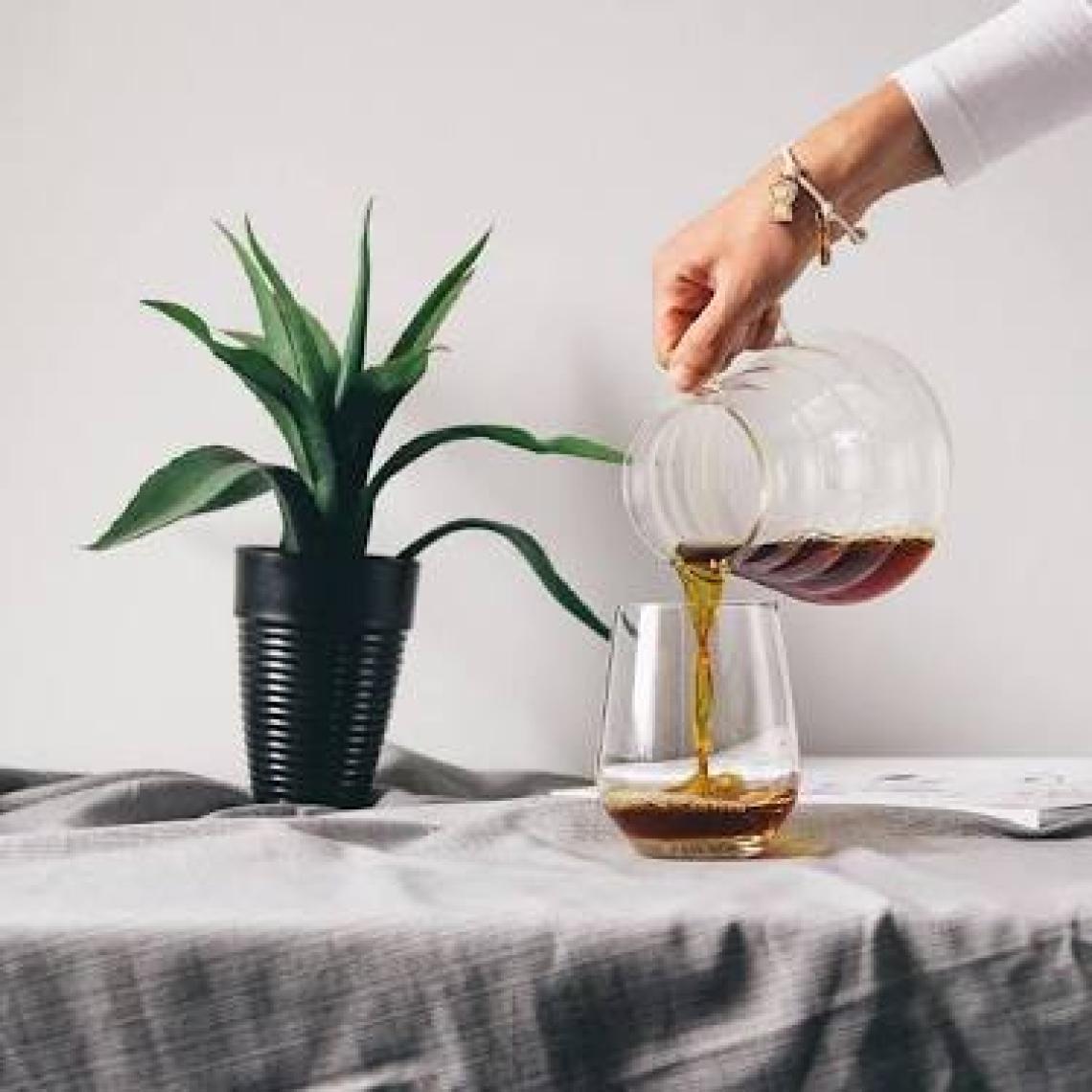 Hario V60 Range Servis Sürahisi - 600 ml