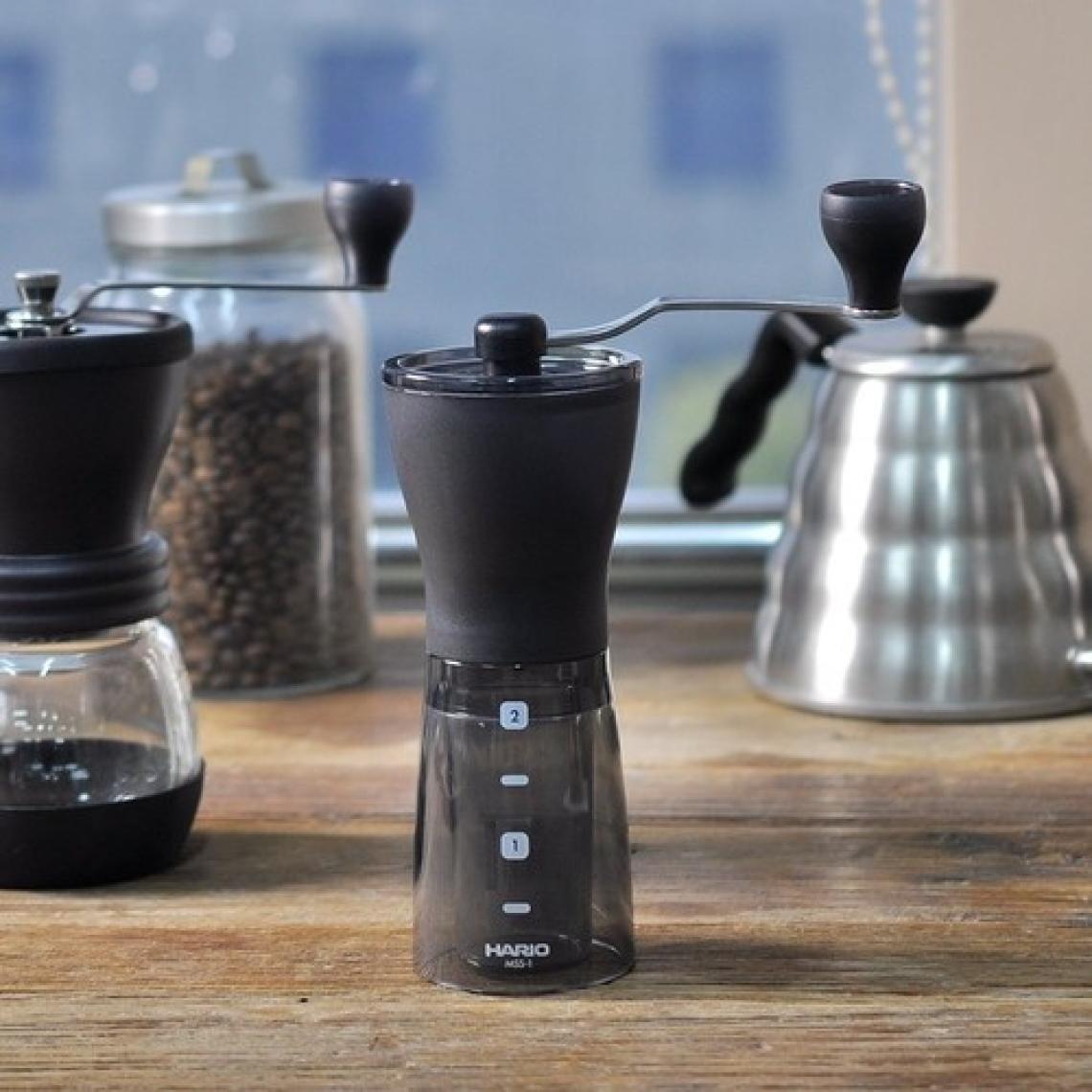 Hario Mini Plus Seramik Kahve Değirmeni