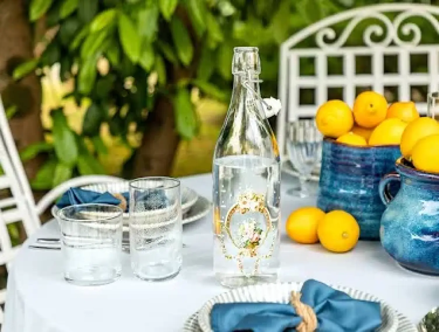Madame Coco Rosa Su Şişesi - 1000 ml