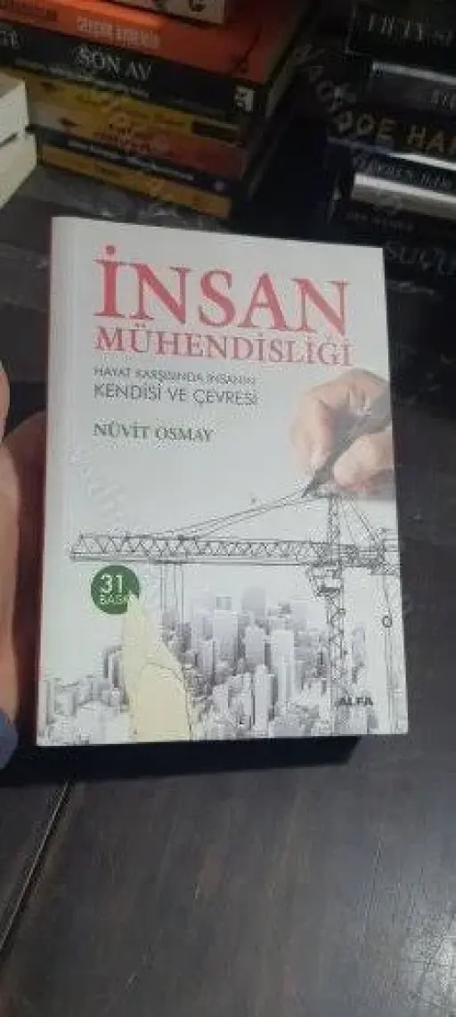 İnsan Mühendisliği - Nüvit Osmay