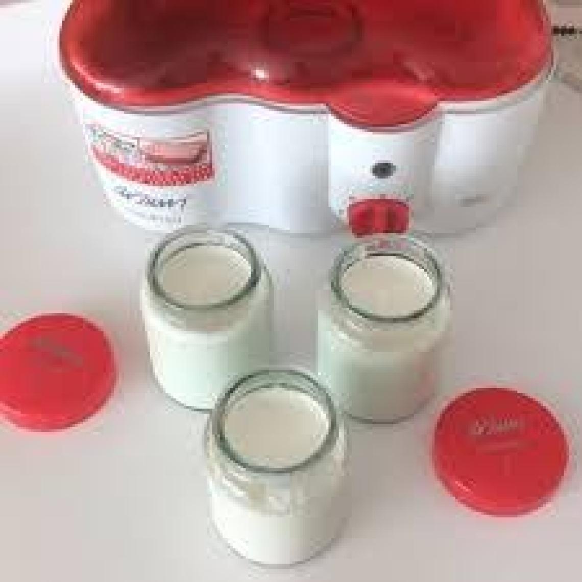 Arzum AR195 Arzum Yoğurtçu Yoğurt Makinesi - Kırmızı