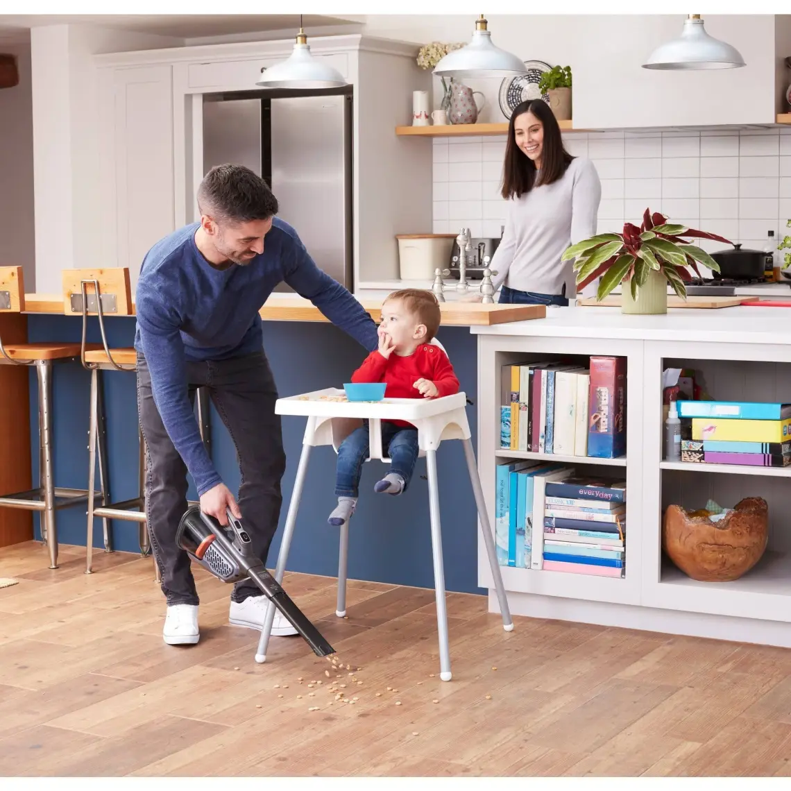 Black & Decker BHHV520JF-QW 18V Şarjlı Jack Girişli El Süpürgesi