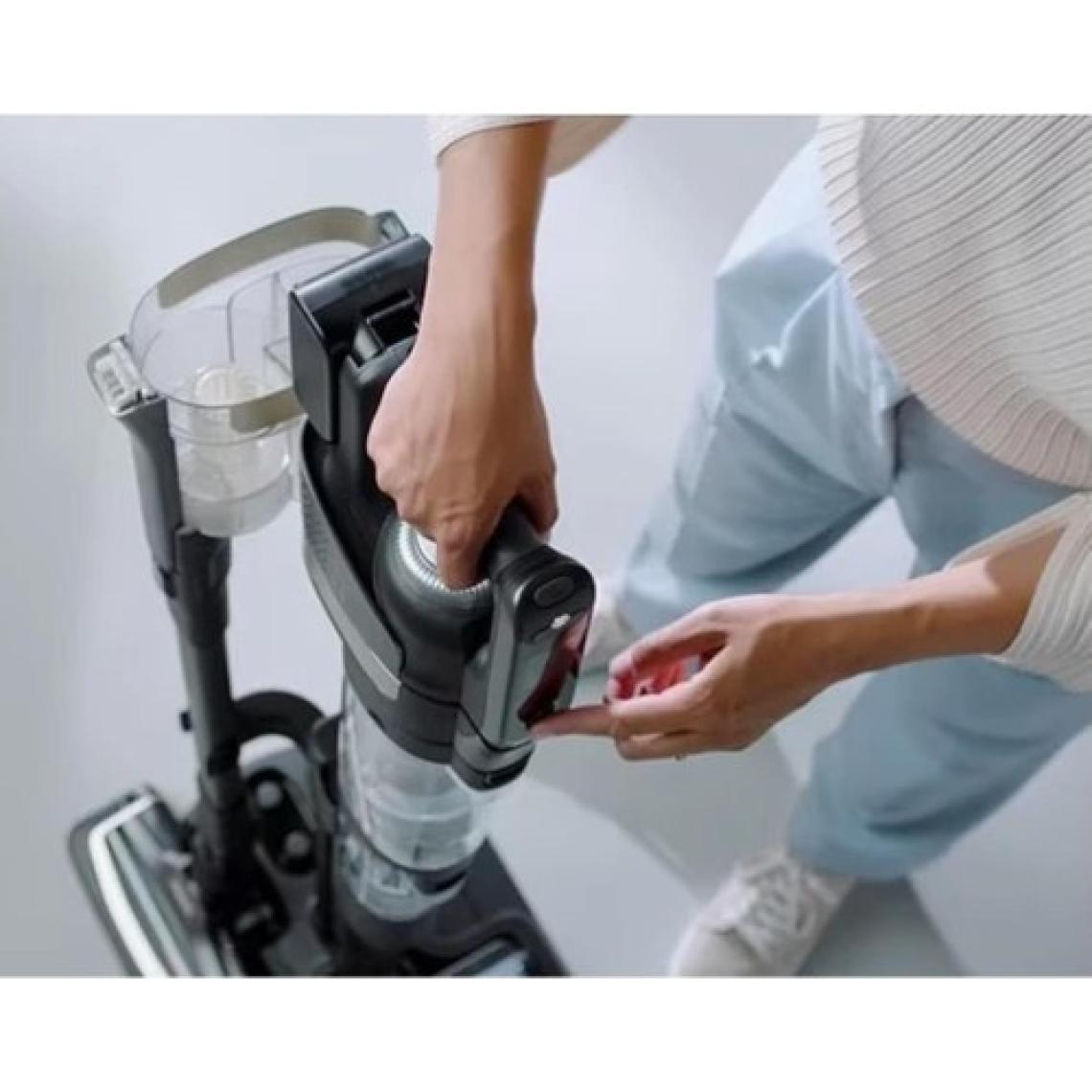 Philips  Aqua Trio YENİ 9000 SERİSİ 3'ü 1 Arada (Islak, Kuru ve Moplu) Sarjlı ve Kablosuz Dik Süpürge