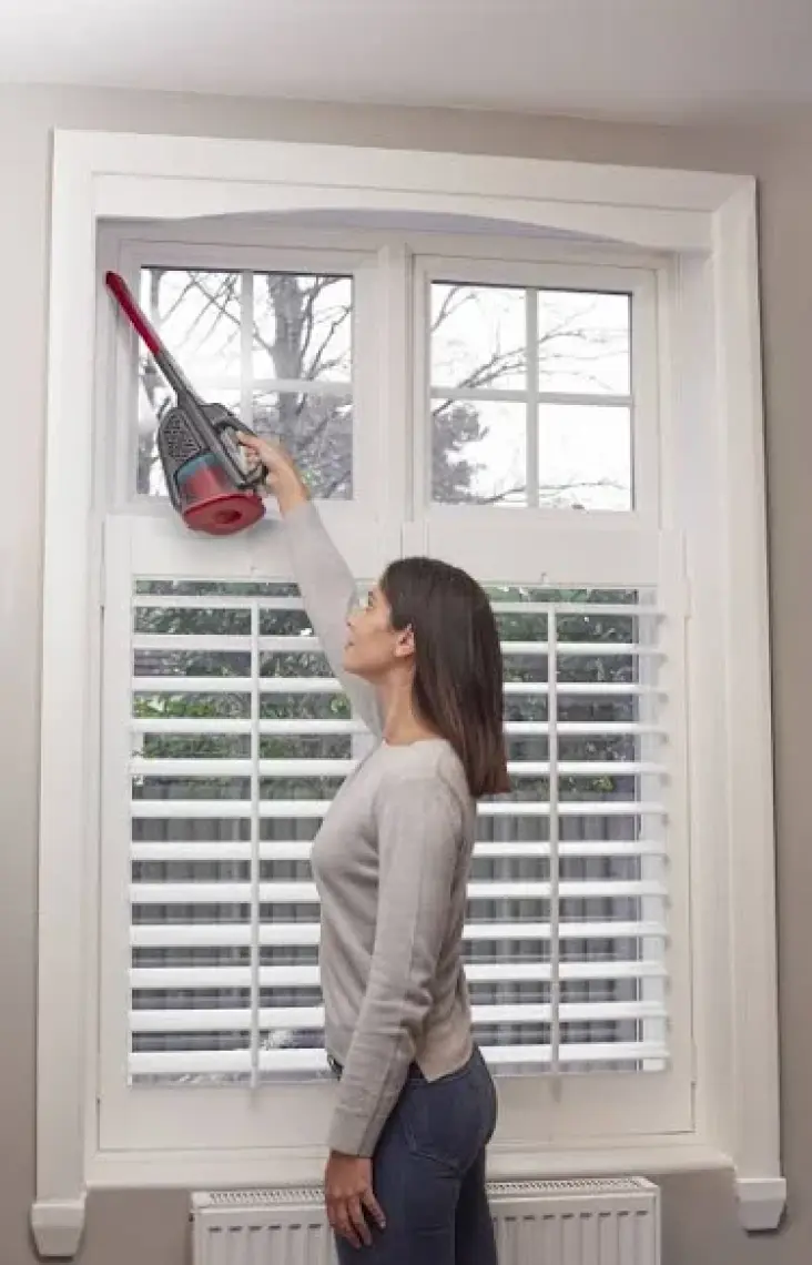 Black & Decker BHHV315J-QW 12V Şarjlı Jack Girişli El Süpürgesi