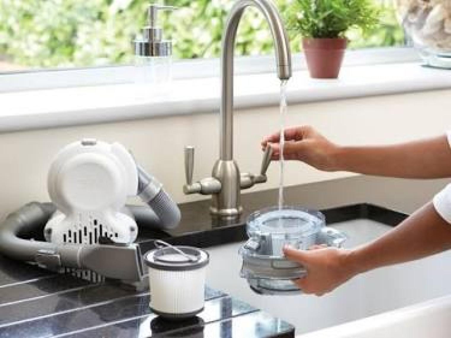 Black & Decker PD1820LF 18V/25Watt Li-ion Flexi Esnek Hortum Siklonik Sistem Şarjlı Süpürge