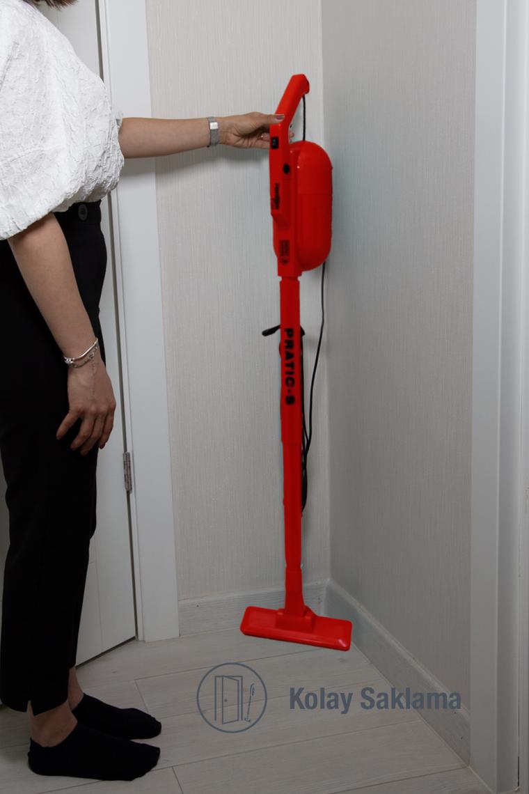 fantom P1200 Pratic-s Toz Torbasız Elektrikli Dikey Süpürge Antrasit