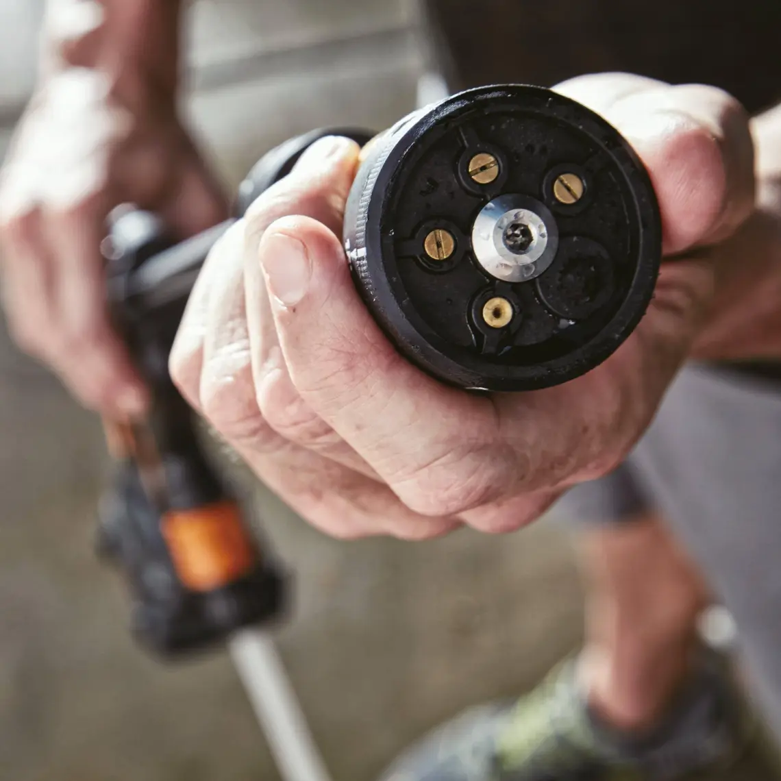 Worx WG620E.2 20VOLT 2.0AH. Li-Ion 24 Bar Basınçlı Yıkama Tabancası + 4 Parça Yıkama Seti
