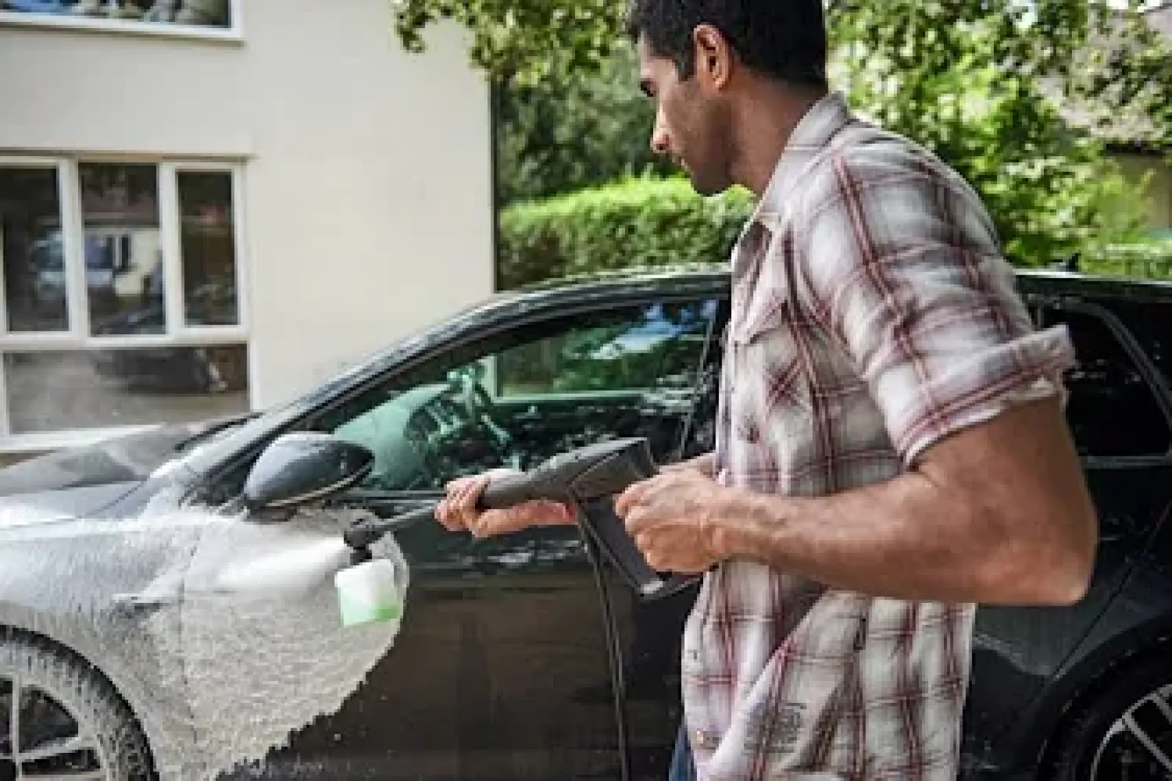 Bosch Universal Aquatak 125 Basınçlı Yıkama