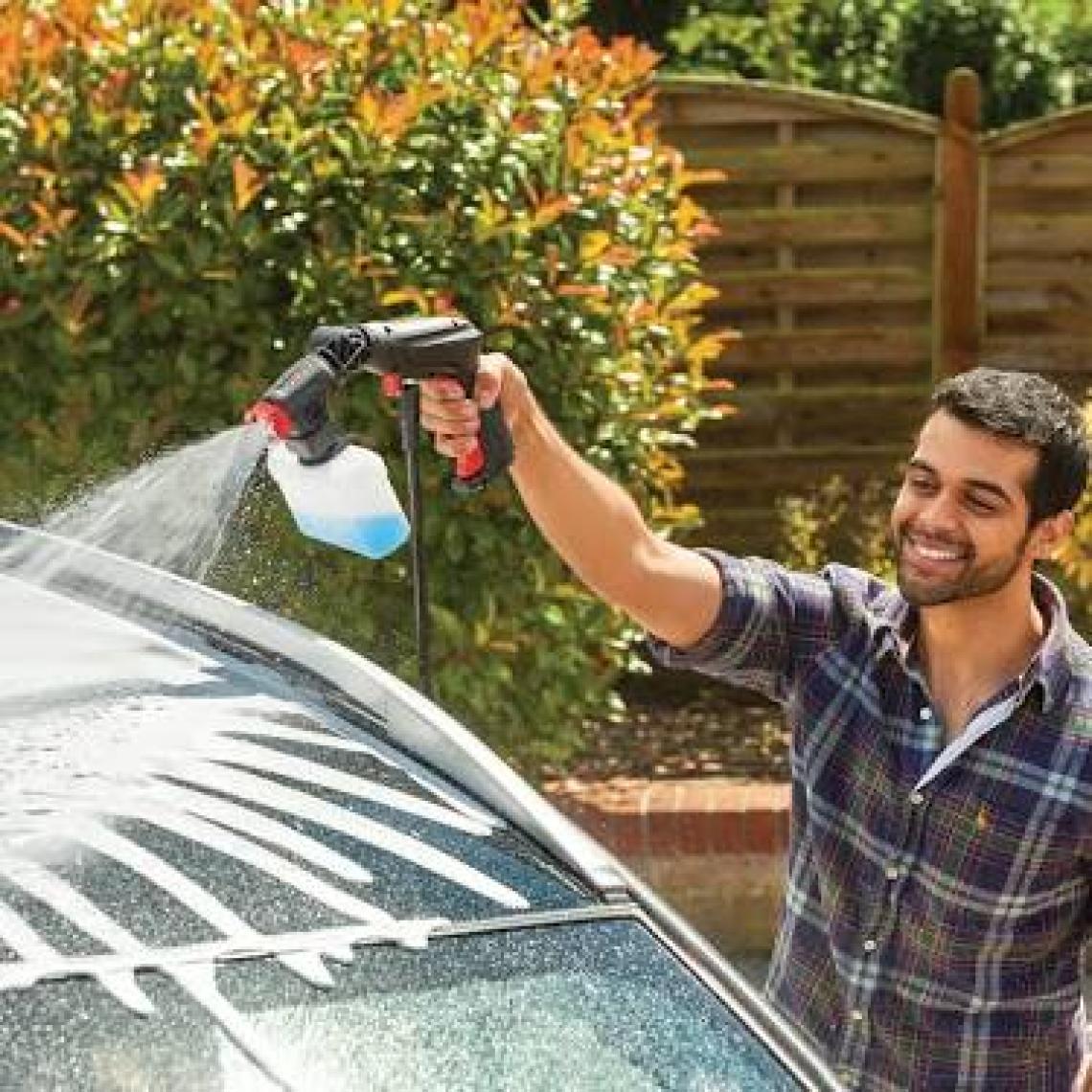 Bosch Easy Aquatak 100 Basınçlı Yıkama Makinesi - 06008A7E01