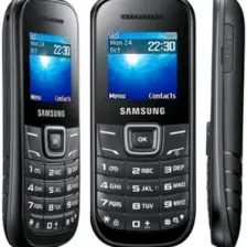 Samsung E 1205 Tuşlu Cep Telefonu Siyah