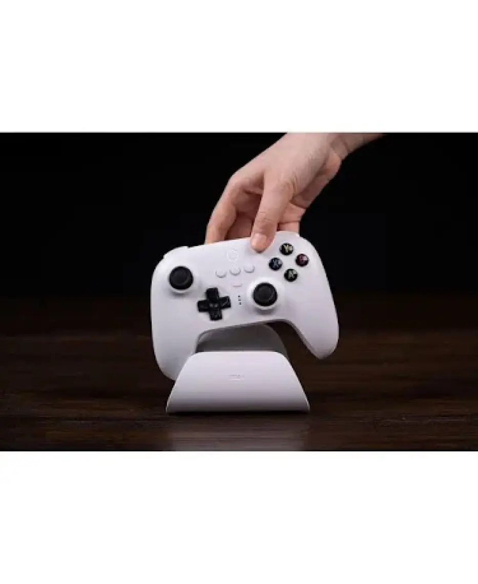 8bitdo Ultimate Hall Effect 2.4g Controller ve Şarj Dock