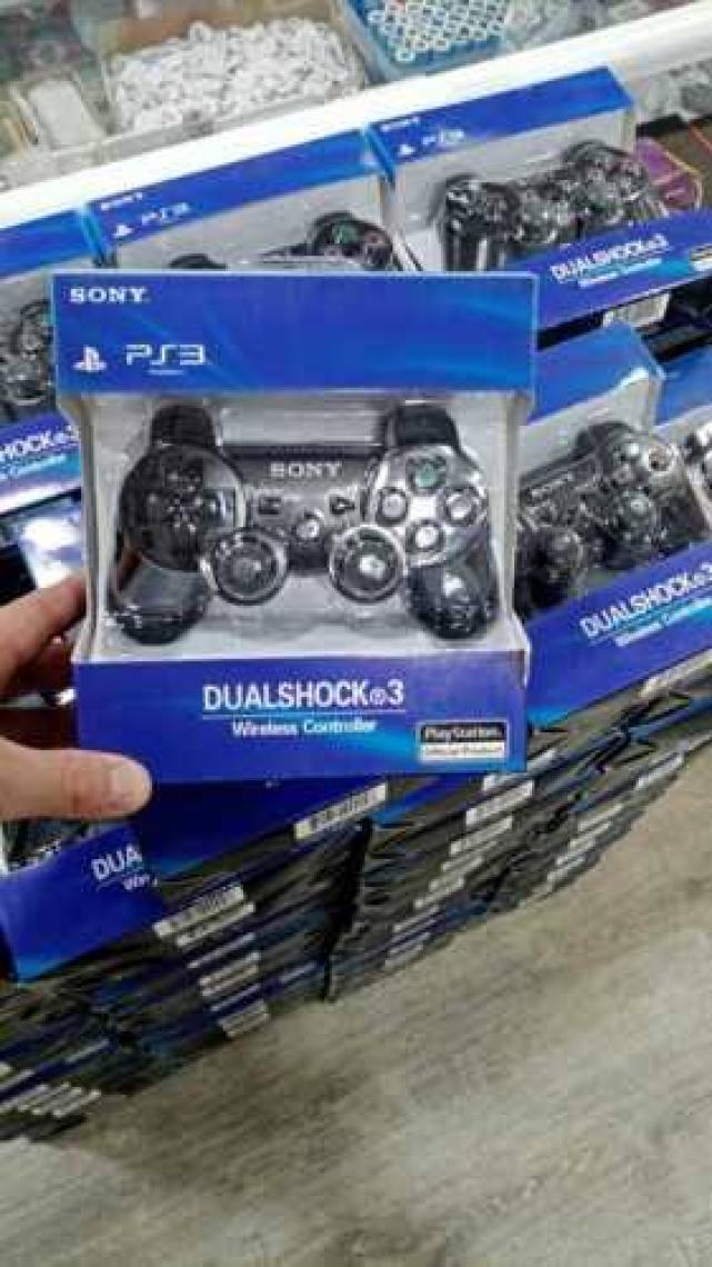 Sony Playstation 3 Titreşimli Kablosuz Kumanda/Kol (Joystick) Siyah (İthalatçı Garantili)