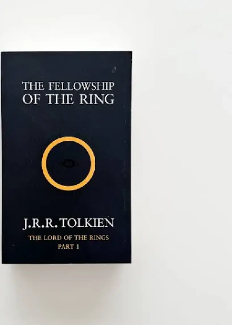 The Lord Of The Rings 1: Fellowship Of The Ring - J.R.R. Tolkien