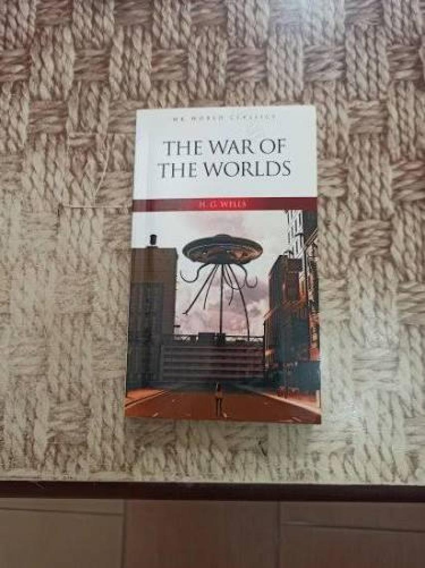 The War Of The Worlds - H. G. Wells