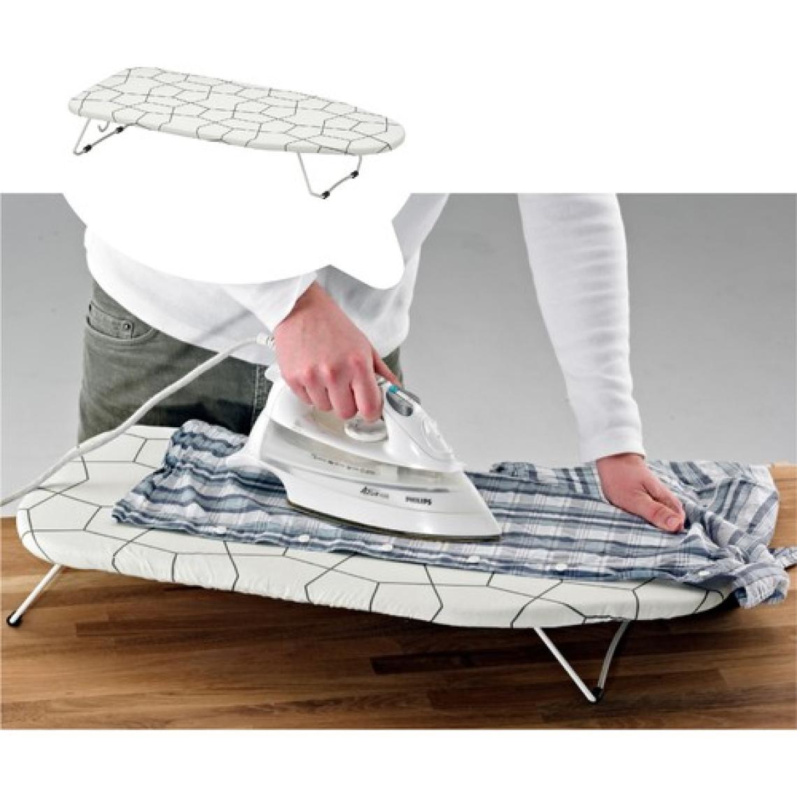 Casilda Home Mini Ütü Masası