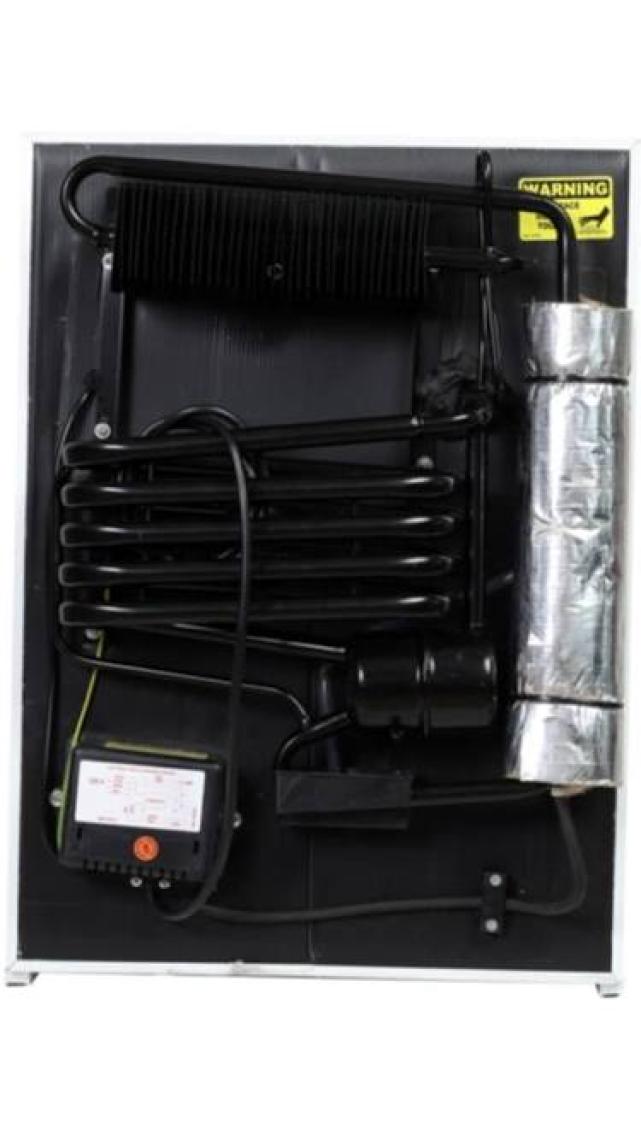 Ism SM-40 Siyah Blok Kapı 40 Litre Kilitli LED Aydınlatmalı Minibar Mini Buzdolabı