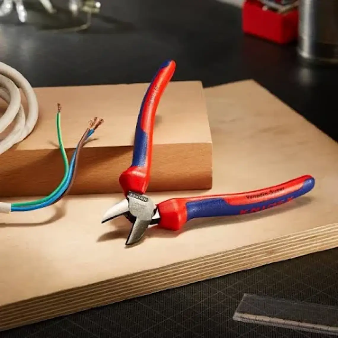 Knipex 7002160 Yan Keski Pense 160 Mm