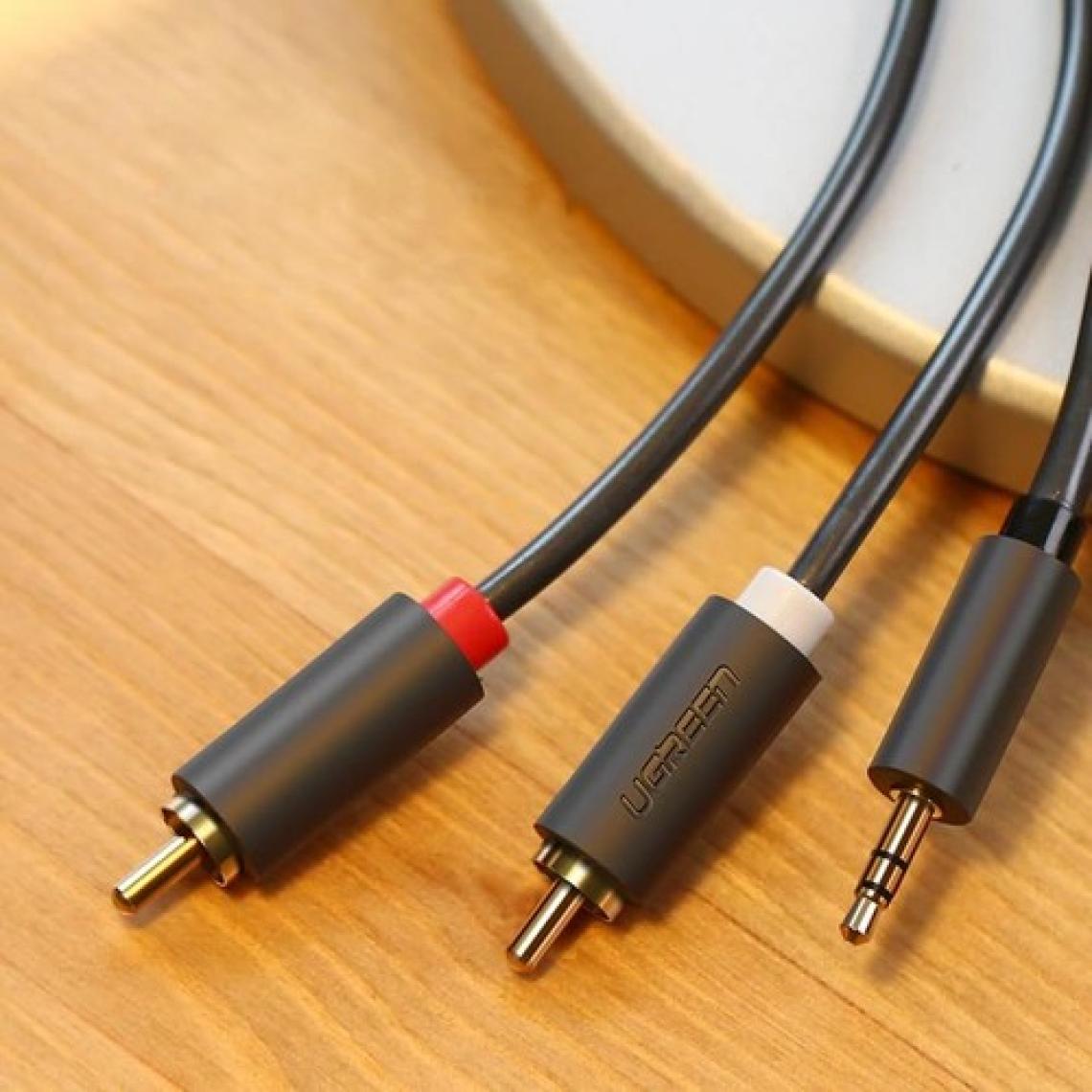 Ugreen 3.5mm AUX RCA Ses Kablosu 3 Metre