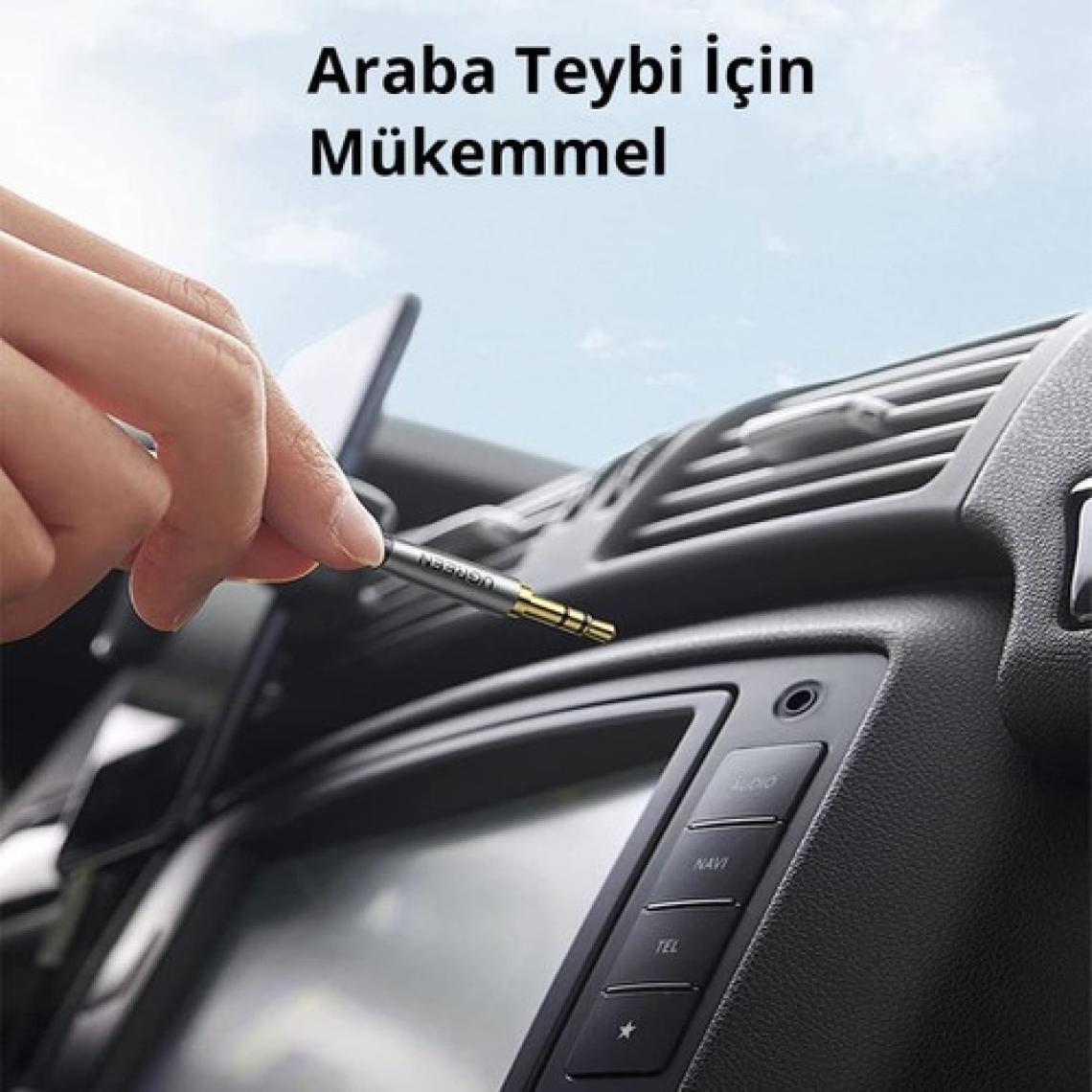 Ugreen 3.5mm Erkek To Erkek Örgülü Aux Ses Kablosu 1 Metre