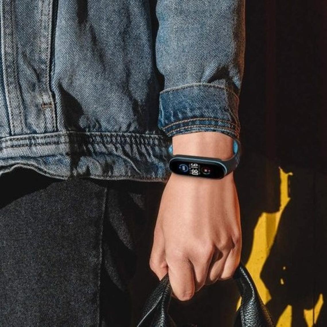 Case 4U Xiaomi Mi Band 6 / Mi Band 5 Akıllı Bileklik Silikon Kayış Spor Kordon Delikli Siyah Turkuaz