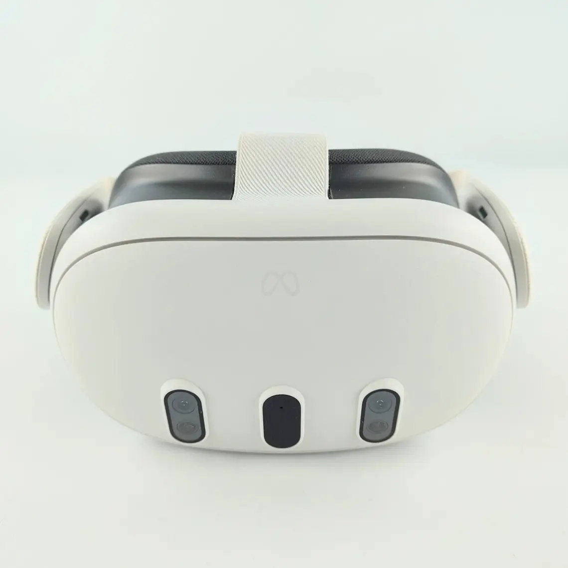 META Quest 3 128 Gb - Vr Sanal Gerçeklik Gözlüğü