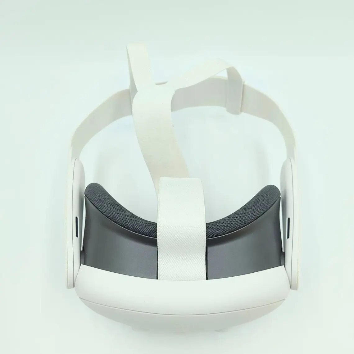 META Quest 3 128 Gb - Vr Sanal Gerçeklik Gözlüğü
