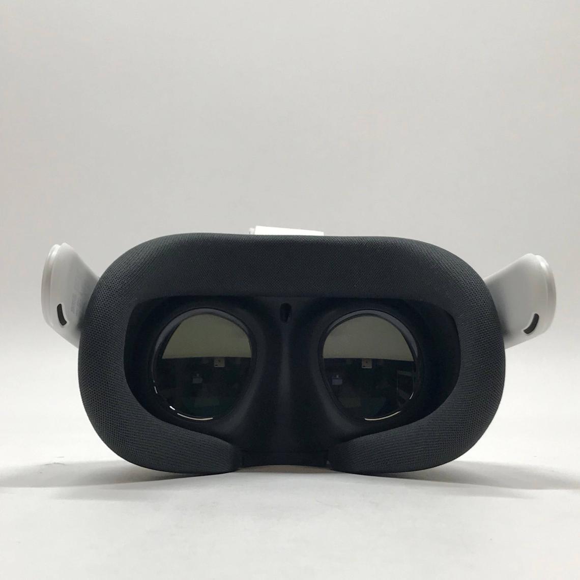META Quest 3 128 Gb - Vr Sanal Gerçeklik Gözlüğü