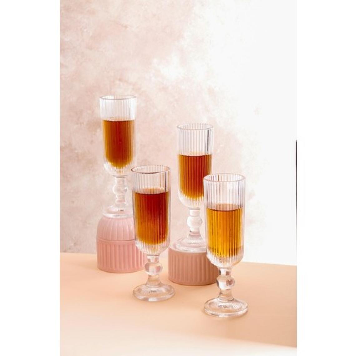 Homeniva Imola 4 Adet Uzun Cam Kadeh Kahve Yanı Bardak 160 ml