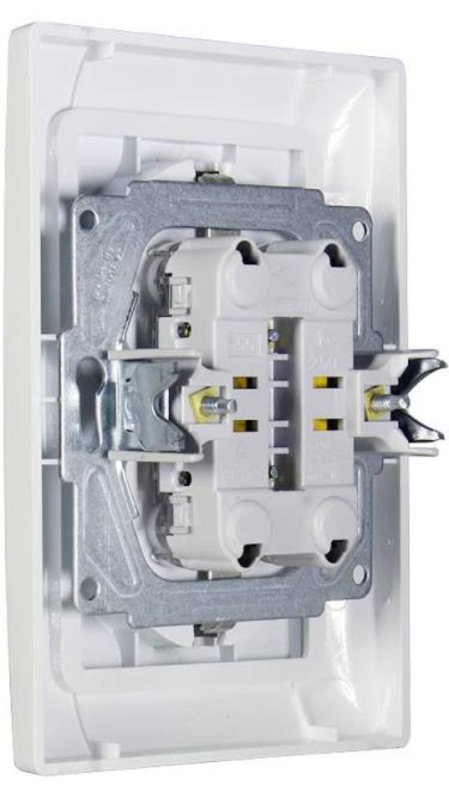Günsan Elektrik Visage Beyaz İkili Topraklı Priz
