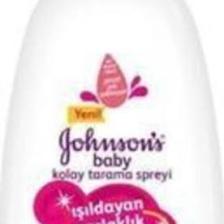Johnson's Baby Işıldayan Parlaklık Kolay Tarama Spreyi 200 Ml
