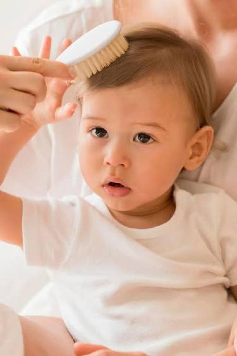 Babyjem Doğal Kıl Fırça Tarak Seti 519
