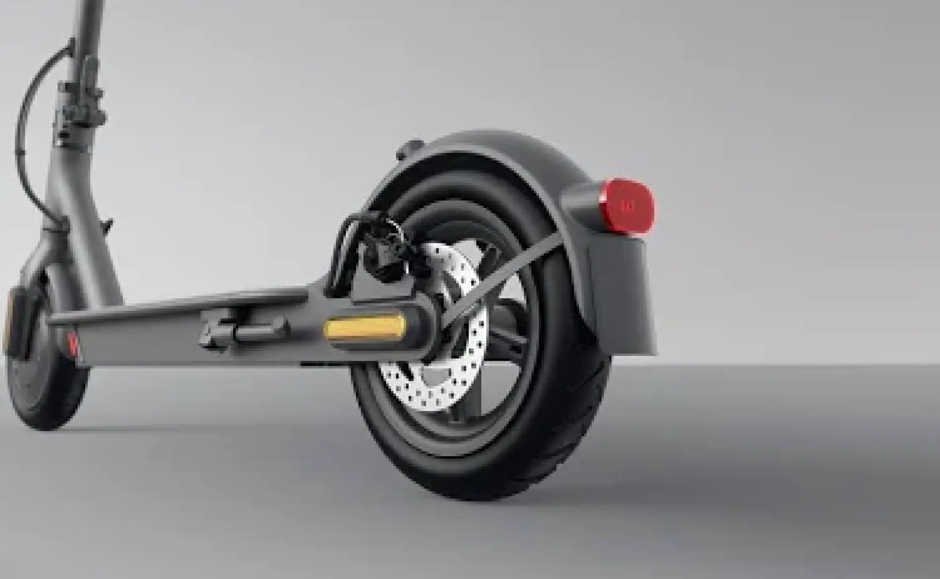 Xiaomi Mi Essential Elektrikli Scooter