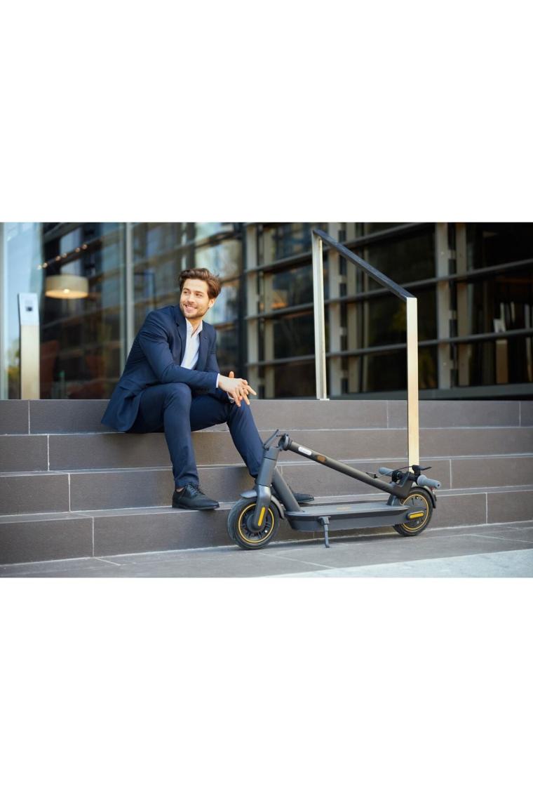 Ninebot Kickscooter Max G30e Iı Elektrikli Scooter
