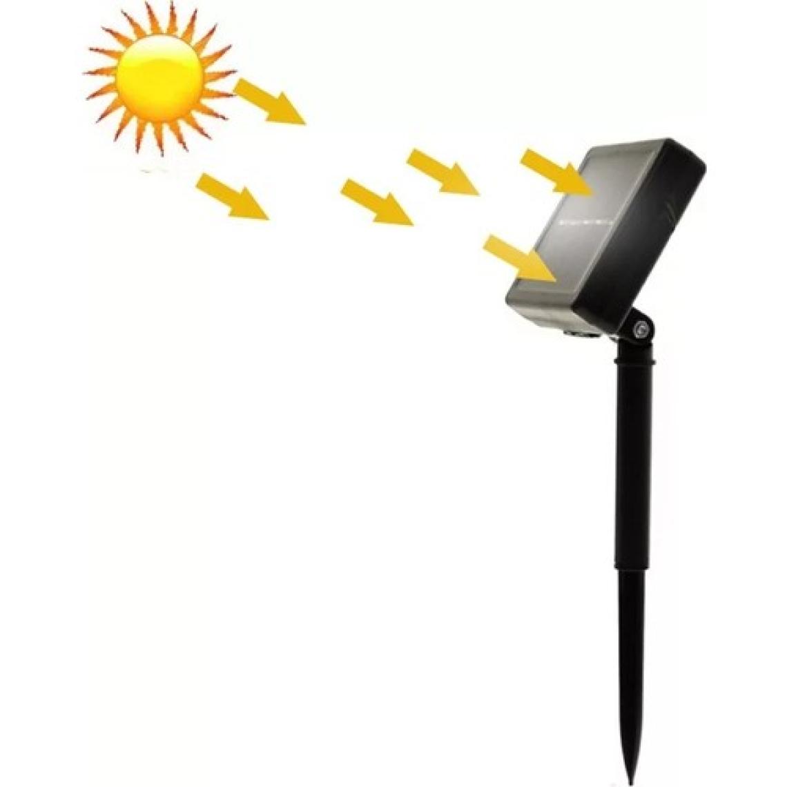 Mediatech Çiçek Motifli Güneş Enerjili Led Solar Bahçe Işıldağı