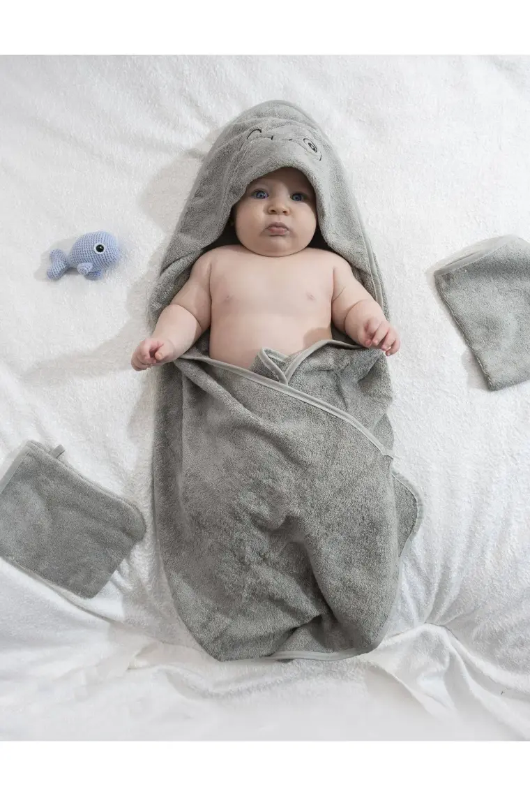 EIFIN Bambu Balık Nakışlı Bebek Havlu Kundak Ve Kese Seti