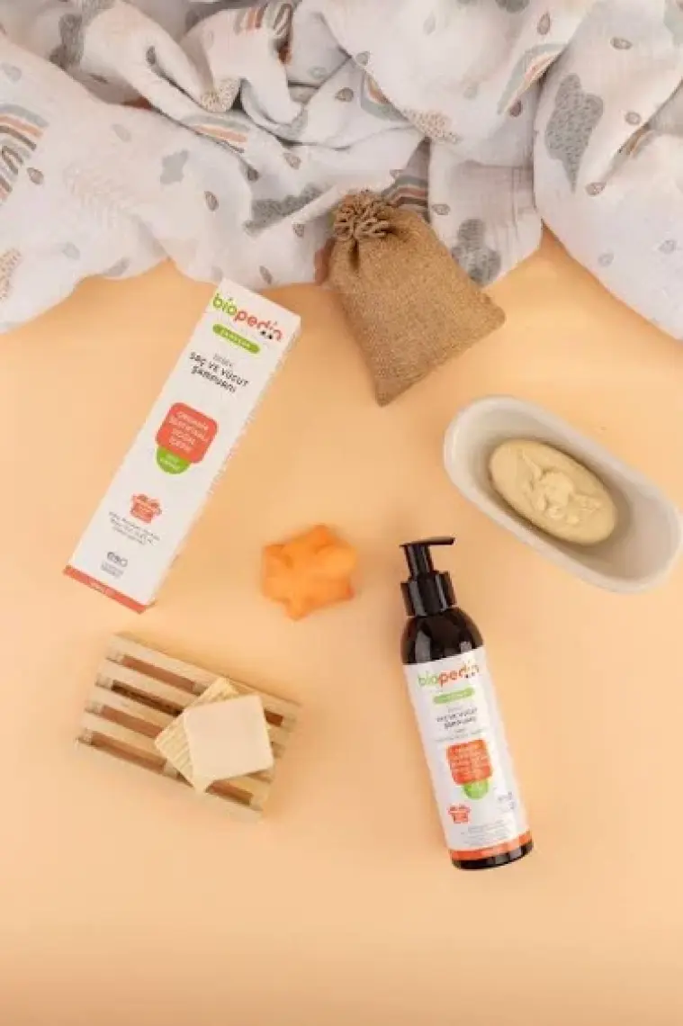 Biopedia Organik Bebek ve Çocuk Şampuanı 250 ml