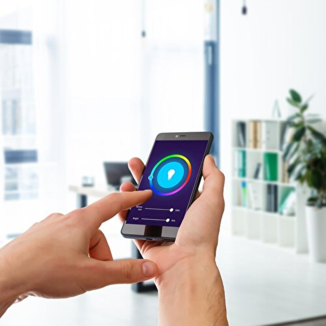 S-Link Swapp Sl-Rgb9 Akıllı Rgb LED Lamba Ampul 9W 50Hz 800 Lümen Wifi Tuya Destekli