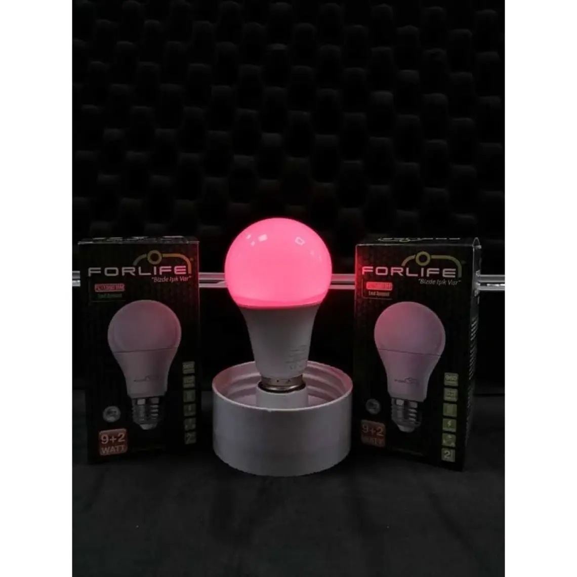 Forlife Renkli LED Ampül 2 Renk Beyaz-Kirmizi 9+2 Watt FL-1260-BK