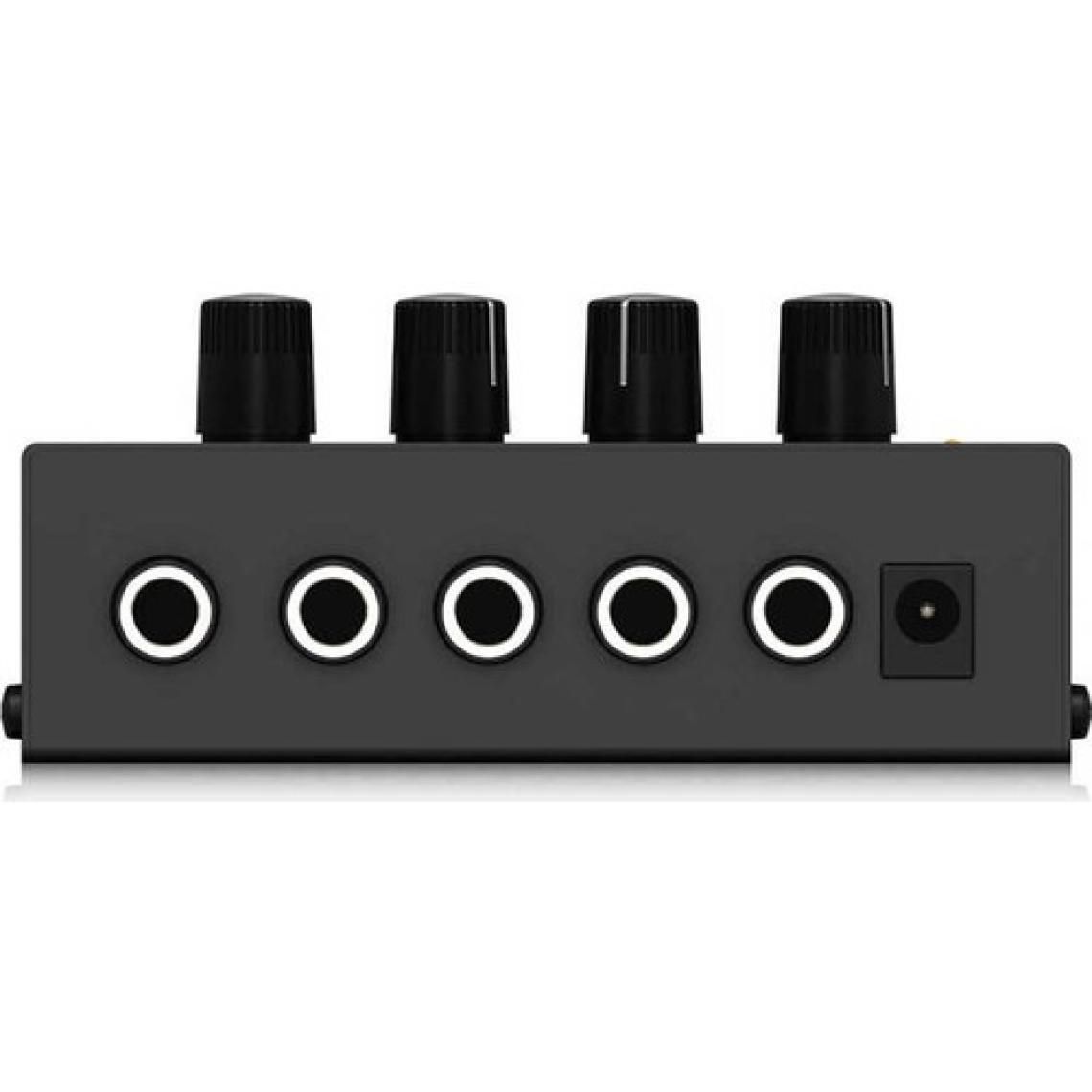 Behringer MX400 4 Kanallı Mikser