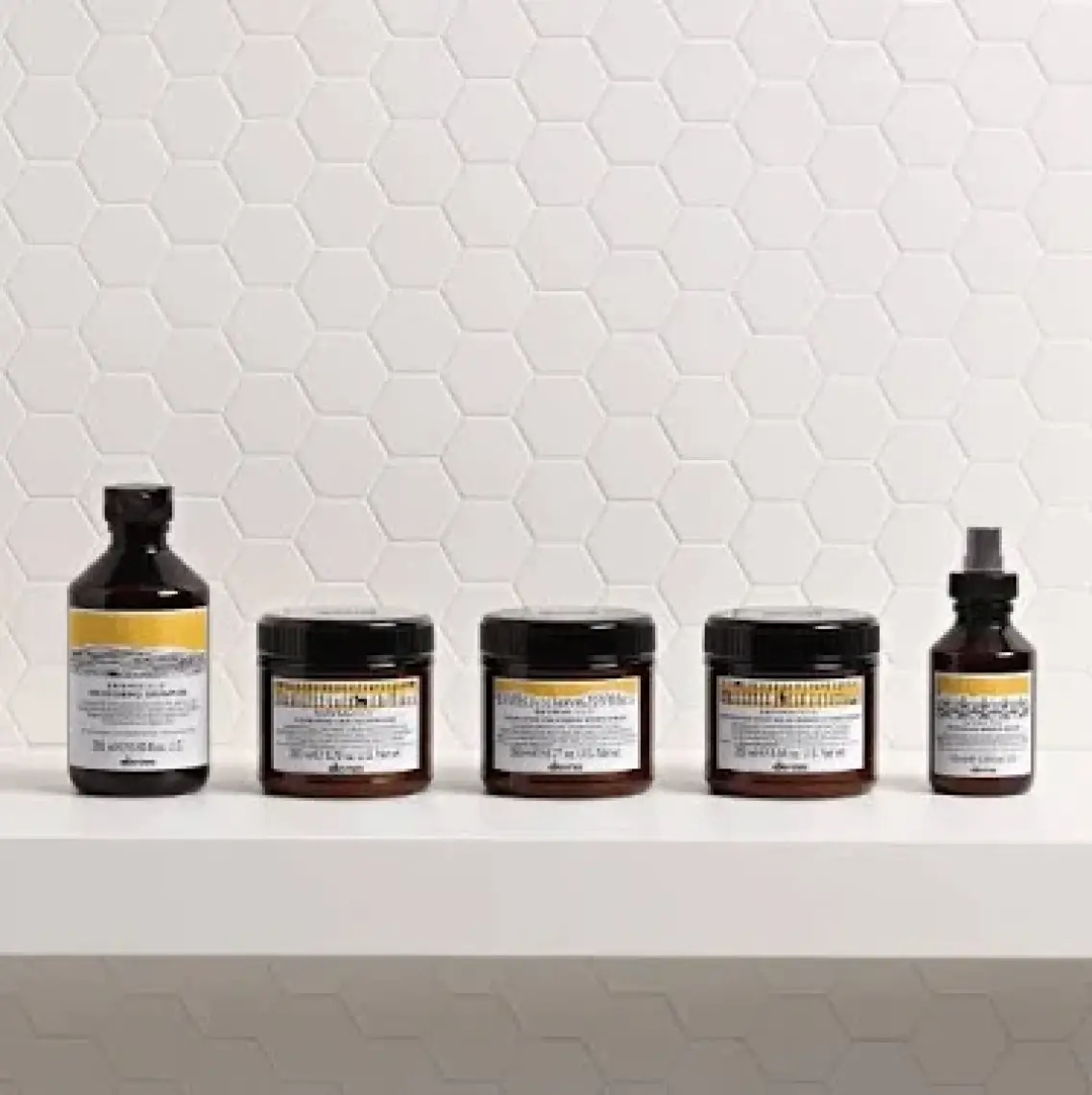 Davines Nourishing Yıpranmış Kuru Saçlar Için Sülfatsız Şampuan 250ml