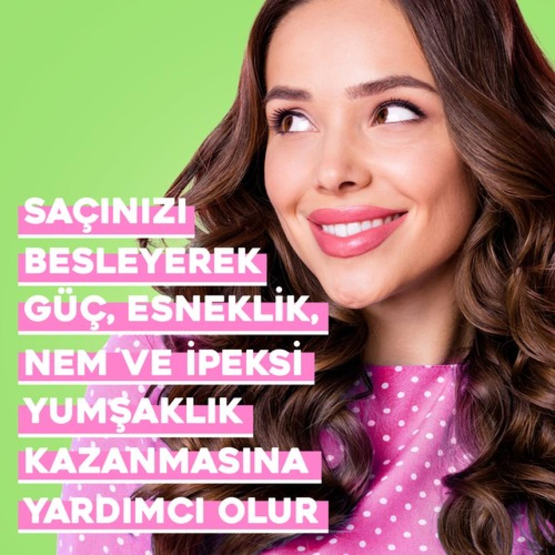 Ogx Coconut Milk Besleyici Sülfatsız Şampuan 385 ml