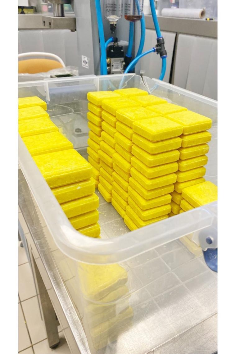 Pikapika Onarıcı Katı Şampuan - 65 gr