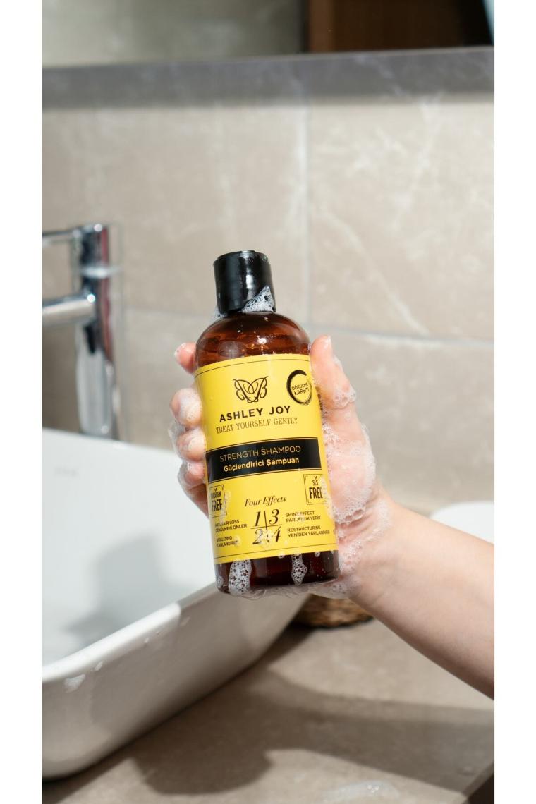 Dökülme Karşıtı Keratin Içeren Güçlendirici Şampuan 400 ml