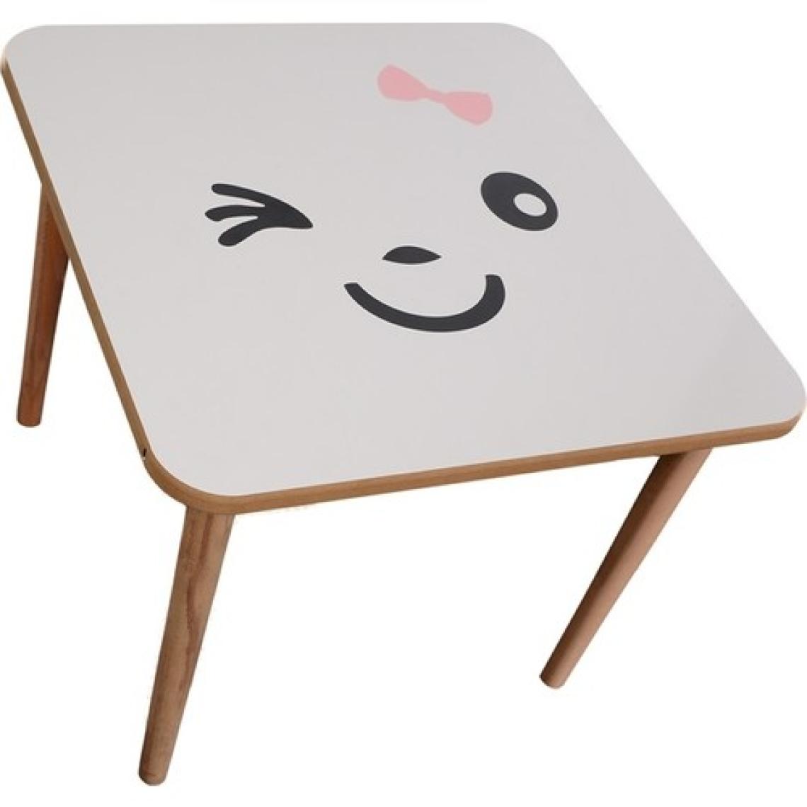 Webkapinda Ahşap Çocuk Masa Kız Stickerlı