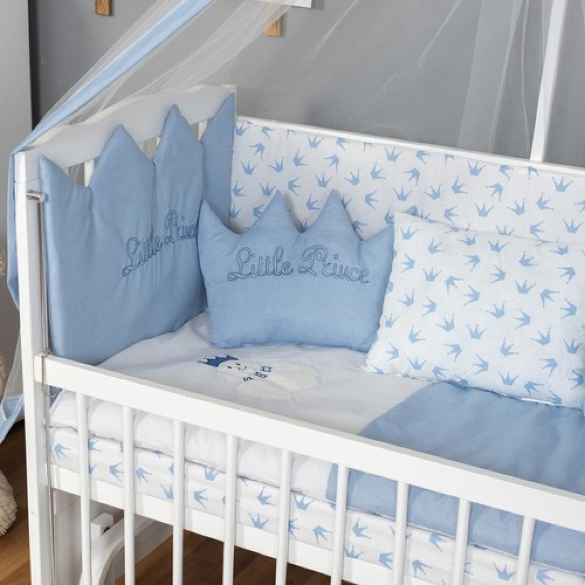 Bamgidoo Ahşap Lake Beyaz Renk Anne Yanı Beşik 3 Kademeli Sallanan Ahşap Beşik 60 x 120 cm - Mavi Prens Uyku Setli & Soft Yataklı