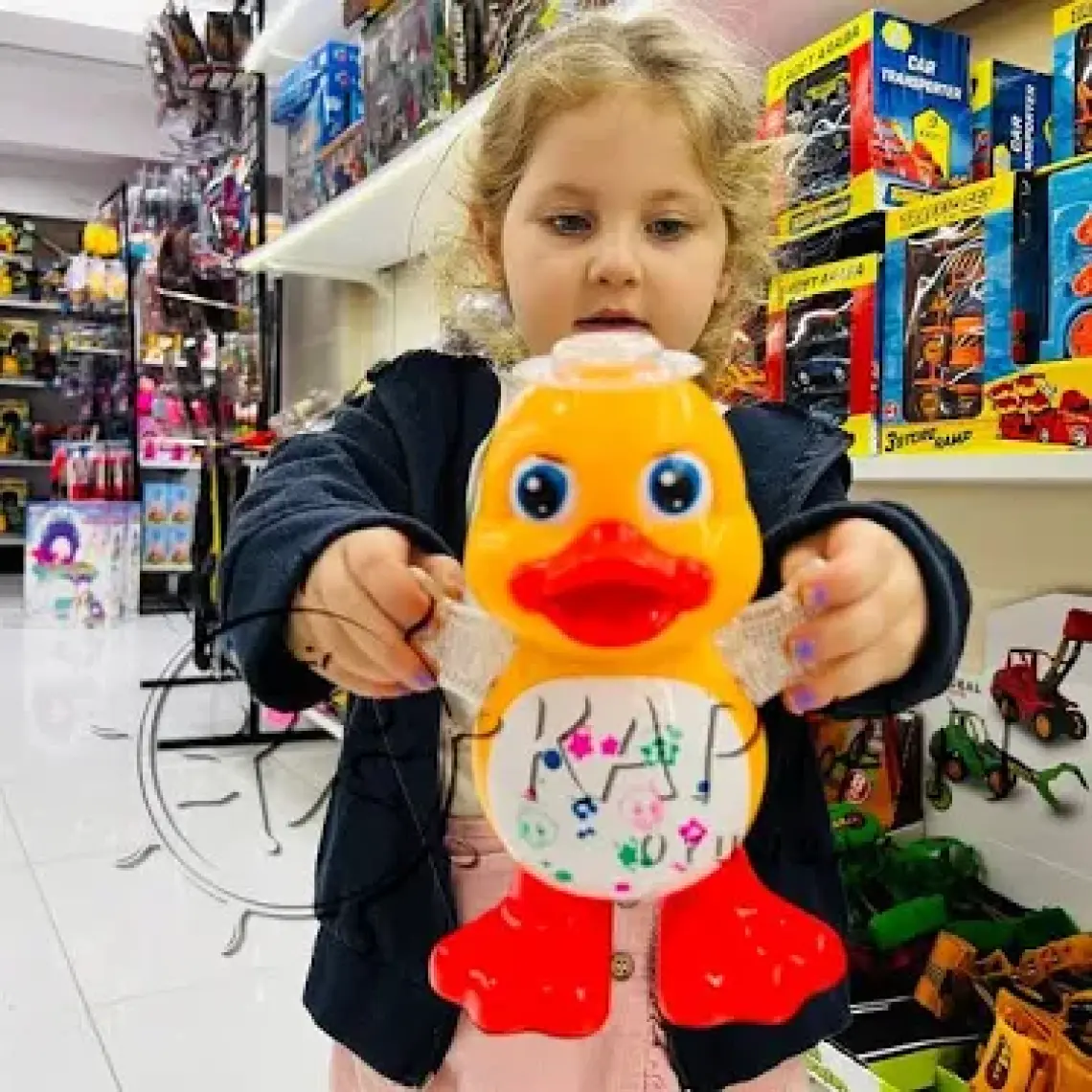 Can Ali Toys  Pilli Işıklı Müzikli Danscı Ördek Oyuncak