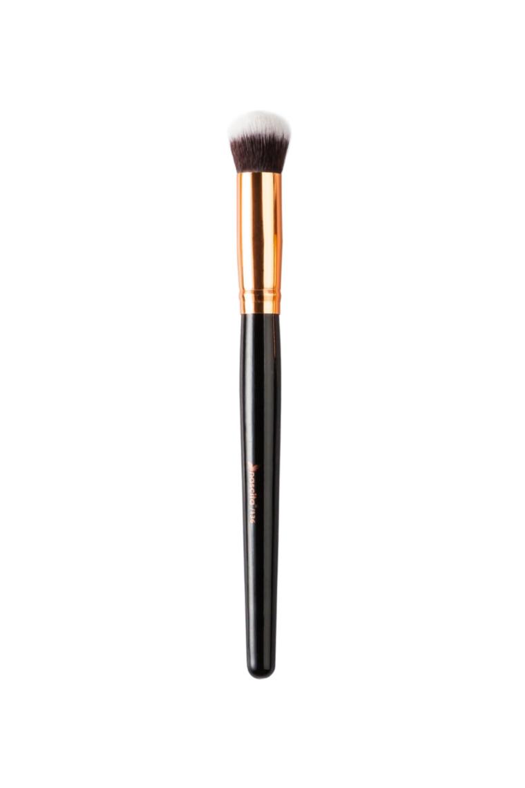 Brush 136 profesyonel Oval Yapılı Kapatıcı Fırça