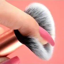 Real Techniques Expert - Yüz Kozmetik Fırçası