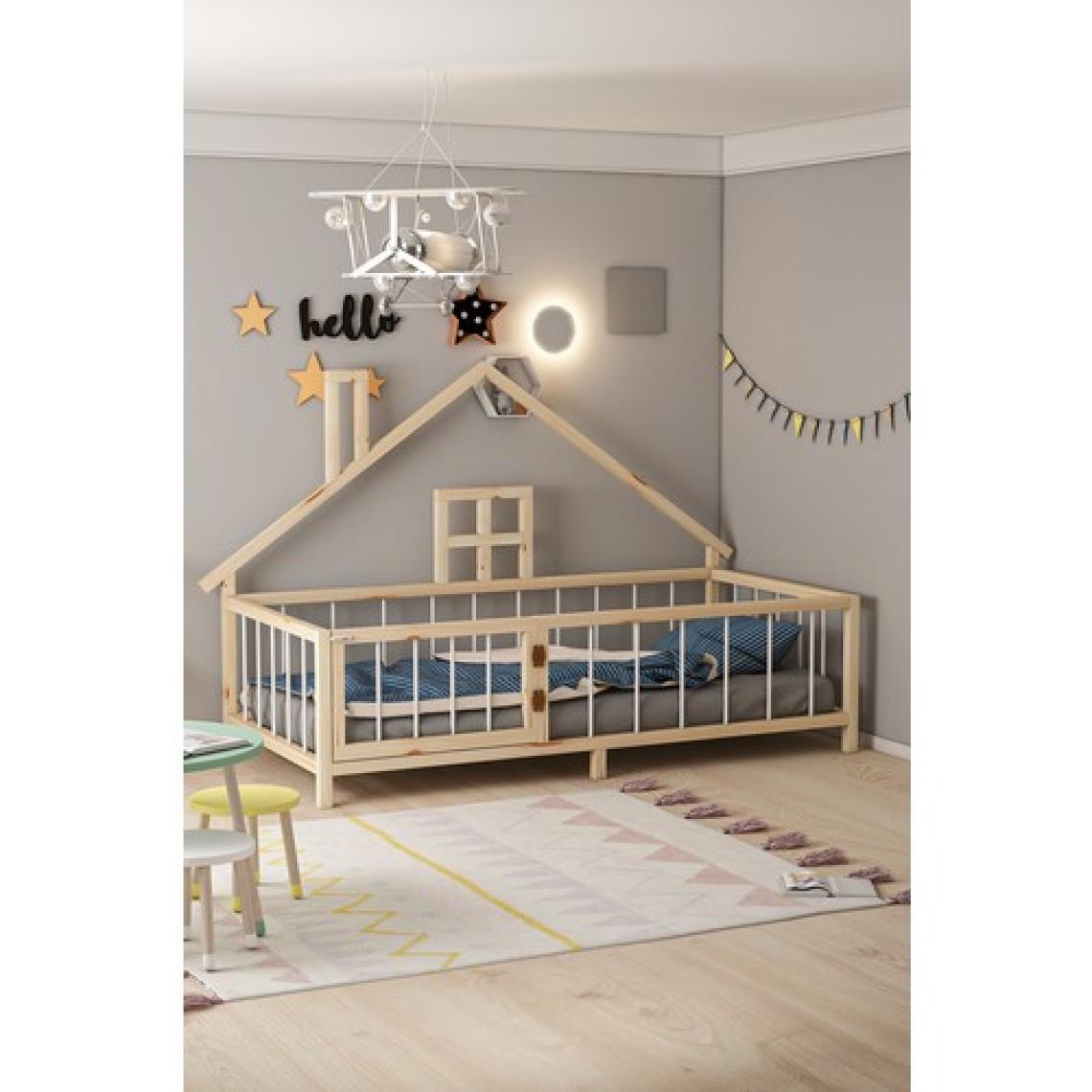 Givayo Wood's Barney Kapılı Montessori Karyola